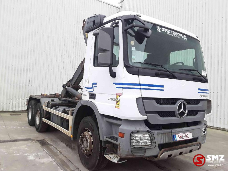 Mercedes-Benz Actros 2636 6x4 manual - Transporter kontejnera/ Kamion s izmjenjivim sanducima: slika Mercedes-Benz Actros 2636 6x4 manual - Transporter kontejnera/ Kamion s izmjenjivim sanducima Mercedes-Benz Actros 2636 6x4 manual - Transporter kontejnera/ Kamion s izmjenjivim sanducima: slika Mercedes-Benz Actros 2636 6x4 manual - Transporter kontejnera/ Kamion s izmjenjivim sanducima