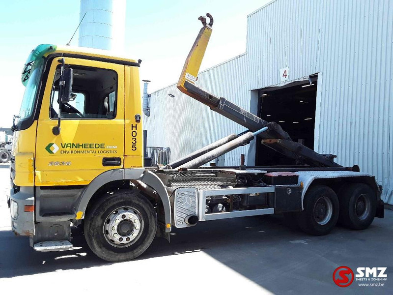 Mercedes-Benz Actros 2636 - Transporter kontejnera/ Kamion s izmjenjivim sanducima: slika Mercedes-Benz Actros 2636 - Transporter kontejnera/ Kamion s izmjenjivim sanducima Mercedes-Benz Actros 2636 - Transporter kontejnera/ Kamion s izmjenjivim sanducima: slika Mercedes-Benz Actros 2636 - Transporter kontejnera/ Kamion s izmjenjivim sanducima