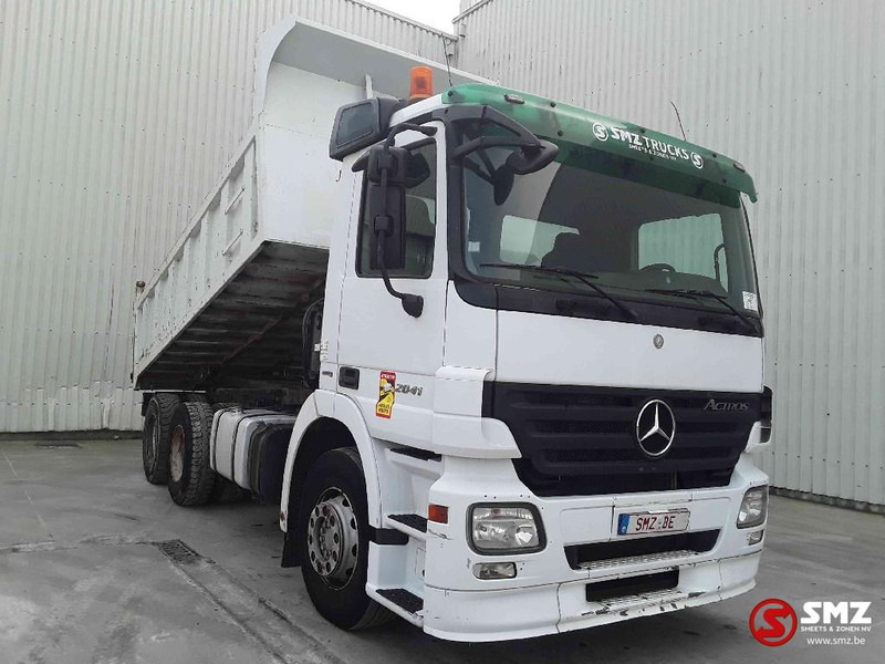 Mercedes-Benz Actros 2641 6x4 - Kiper: slika Mercedes-Benz Actros 2641 6x4 - Kiper Mercedes-Benz Actros 2641 6x4 - Kiper: slika Mercedes-Benz Actros 2641 6x4 - Kiper