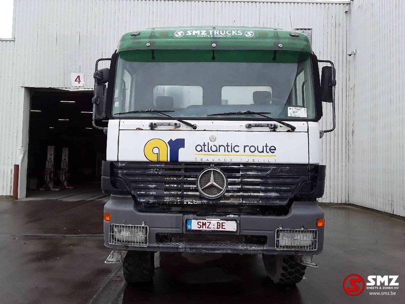 Mercedes-Benz Actros 3335 6x6 88000km manual - Beton pumpa: slika Mercedes-Benz Actros 3335 6x6 88000km manual - Beton pumpa Mercedes-Benz Actros 3335 6x6 88000km manual - Beton pumpa: slika Mercedes-Benz Actros 3335 6x6 88000km manual - Beton pumpa