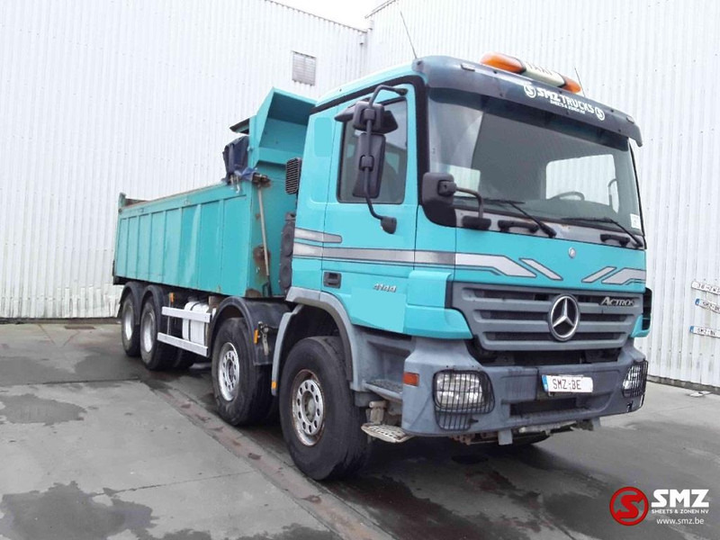 Mercedes-Benz Actros 4144 8x4 Eps 1 hand - Kiper: slika Mercedes-Benz Actros 4144 8x4 Eps 1 hand - Kiper Mercedes-Benz Actros 4144 8x4 Eps 1 hand - Kiper: slika Mercedes-Benz Actros 4144 8x4 Eps 1 hand - Kiper