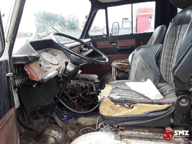 Kamion s otvorenim sandukom Mercedes-Benz: slika Kamion s otvorenim sandukom Mercedes-Benz Kamion s otvorenim sandukom Mercedes-Benz: slika Kamion s otvorenim sandukom Mercedes-Benz