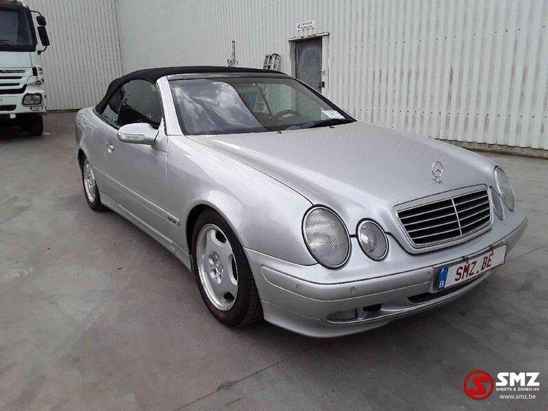 Mercedes-Benz CLK-Klasse 200 - Automobil: slika Mercedes-Benz CLK-Klasse 200 - Automobil Mercedes-Benz CLK-Klasse 200 - Automobil: slika Mercedes-Benz CLK-Klasse 200 - Automobil