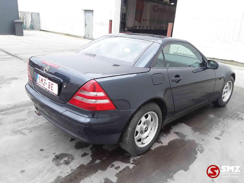 Automobil Mercedes-Benz SLK SLK200: slika Automobil Mercedes-Benz SLK SLK200 Automobil Mercedes-Benz SLK SLK200: slika Automobil Mercedes-Benz SLK SLK200