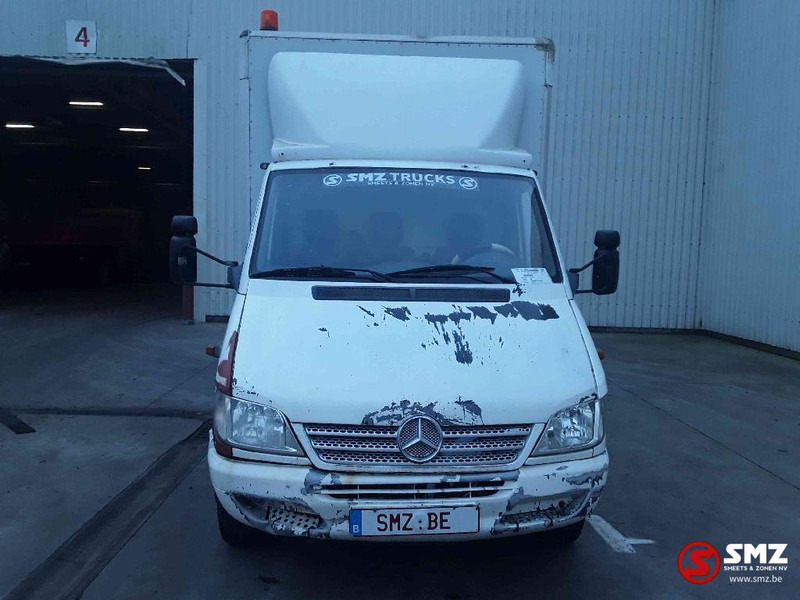 Mercedes-Benz Sprinter 413 CDI - Kamion sandučar: slika Mercedes-Benz Sprinter 413 CDI - Kamion sandučar Mercedes-Benz Sprinter 413 CDI - Kamion sandučar: slika Mercedes-Benz Sprinter 413 CDI - Kamion sandučar