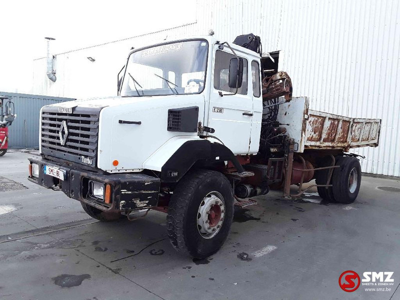 Renault C 210 - Kiper, Kamion s kranom: slika Renault C 210 - Kiper, Kamion s kranom Renault C 210 - Kiper, Kamion s kranom: slika Renault C 210 - Kiper, Kamion s kranom