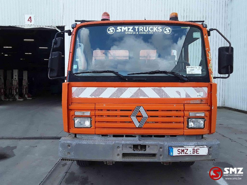 Renault M 180 - Kiper: slika Renault M 180 - Kiper Renault M 180 - Kiper: slika Renault M 180 - Kiper