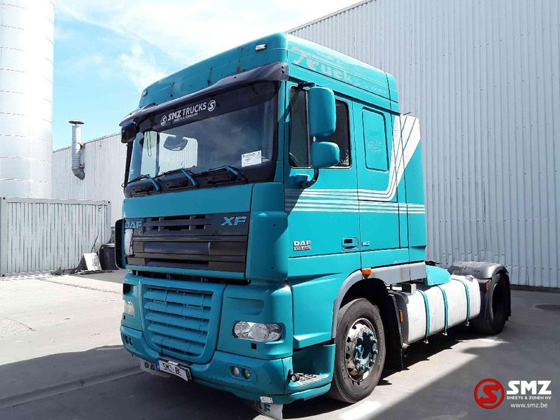 DAF 105 XF 460 Spacecab manual - Tegljač: slika DAF 105 XF 460 Spacecab manual - Tegljač DAF 105 XF 460 Spacecab manual - Tegljač: slika DAF 105 XF 460 Spacecab manual - Tegljač