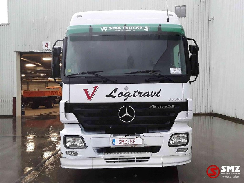 Mercedes-Benz Actros 1841 3 pedales - Tegljač: slika Mercedes-Benz Actros 1841 3 pedales - Tegljač Mercedes-Benz Actros 1841 3 pedales - Tegljač: slika Mercedes-Benz Actros 1841 3 pedales - Tegljač