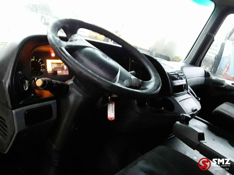 Tegljač Mercedes-Benz Actros 1841 3 pedales: slika Tegljač Mercedes-Benz Actros 1841 3 pedales