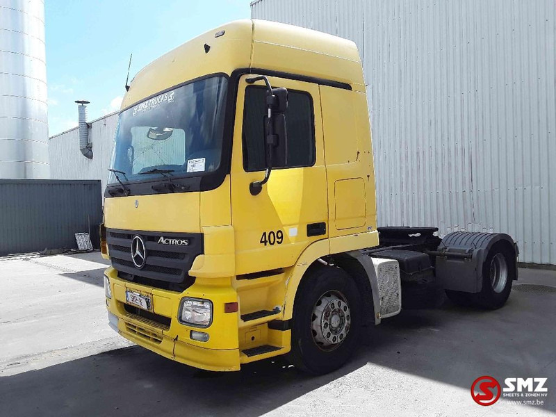 Mercedes-Benz Actros 1841 eps 3 pedals - parabrise cassé - windshield broken - Tegljač: slika Mercedes-Benz Actros 1841 eps 3 pedals - parabrise cassé - windshield broken - Tegljač Mercedes-Benz Actros 1841 eps 3 pedals - parabrise cassé - windshield broken - Tegljač: slika Mercedes-Benz Actros 1841 eps 3 pedals - parabrise cassé - windshield broken - Tegljač