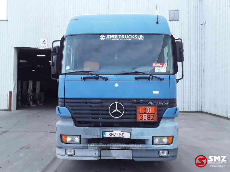 Mercedes-Benz Actros 1843 manual - Tegljač: slika Mercedes-Benz Actros 1843 manual - Tegljač Mercedes-Benz Actros 1843 manual - Tegljač: slika Mercedes-Benz Actros 1843 manual - Tegljač