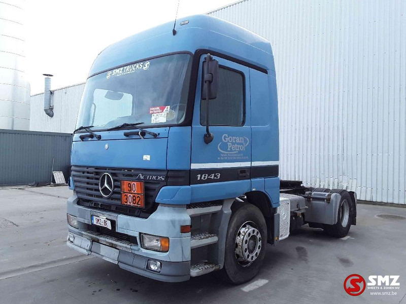 Mercedes-Benz Actros 1843 manual - Tegljač: slika Mercedes-Benz Actros 1843 manual - Tegljač Mercedes-Benz Actros 1843 manual - Tegljač: slika Mercedes-Benz Actros 1843 manual - Tegljač