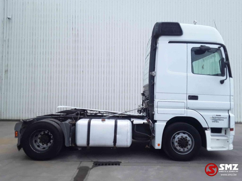 Mercedes-Benz Actros 1846 2 tank retarder - Tegljač: slika Mercedes-Benz Actros 1846 2 tank retarder - Tegljač Mercedes-Benz Actros 1846 2 tank retarder - Tegljač: slika Mercedes-Benz Actros 1846 2 tank retarder - Tegljač