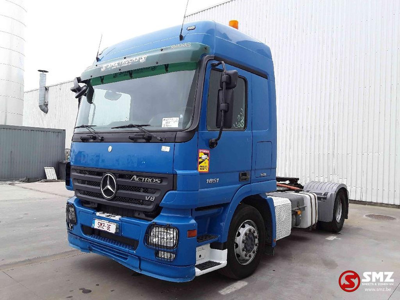 Mercedes-Benz Actros 1851 mega 3 pedals - Tegljač: slika Mercedes-Benz Actros 1851 mega 3 pedals - Tegljač Mercedes-Benz Actros 1851 mega 3 pedals - Tegljač: slika Mercedes-Benz Actros 1851 mega 3 pedals - Tegljač