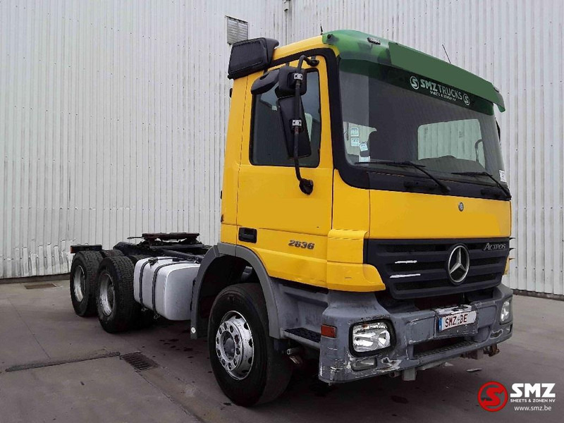 Mercedes-Benz Actros 2636 6x4 steel lames EPS - Tegljač: slika Mercedes-Benz Actros 2636 6x4 steel lames EPS - Tegljač Mercedes-Benz Actros 2636 6x4 steel lames EPS - Tegljač: slika Mercedes-Benz Actros 2636 6x4 steel lames EPS - Tegljač