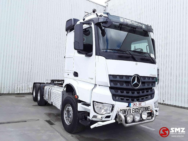 Mercedes-Benz Arocs 3351 lames steel - Tegljač: slika Mercedes-Benz Arocs 3351 lames steel - Tegljač Mercedes-Benz Arocs 3351 lames steel - Tegljač: slika Mercedes-Benz Arocs 3351 lames steel - Tegljač