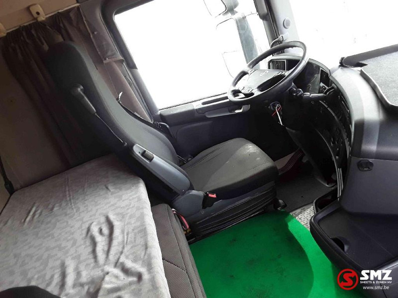 Interior photo 1: Tegljač Scania R 420 Topline retarder
