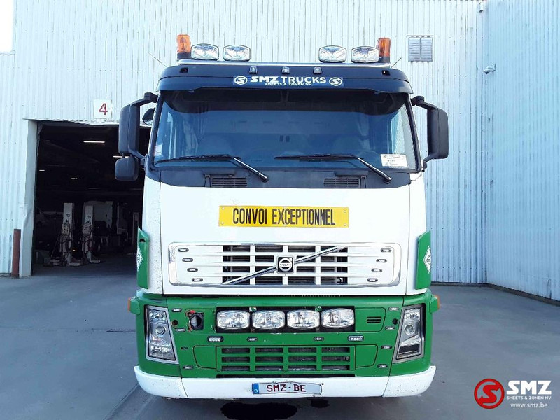 Volvo FH 16 610 6x4 loglift oil in water - Tegljač: slika Volvo FH 16 610 6x4 loglift oil in water - Tegljač Volvo FH 16 610 6x4 loglift oil in water - Tegljač: slika Volvo FH 16 610 6x4 loglift oil in water - Tegljač