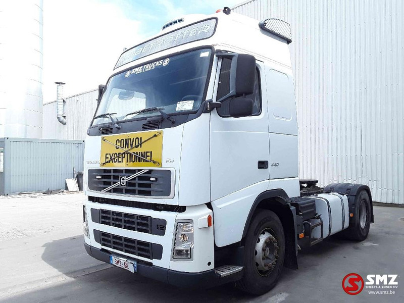 Volvo FH 440 hydraulic - Tegljač: slika Volvo FH 440 hydraulic - Tegljač Volvo FH 440 hydraulic - Tegljač: slika Volvo FH 440 hydraulic - Tegljač