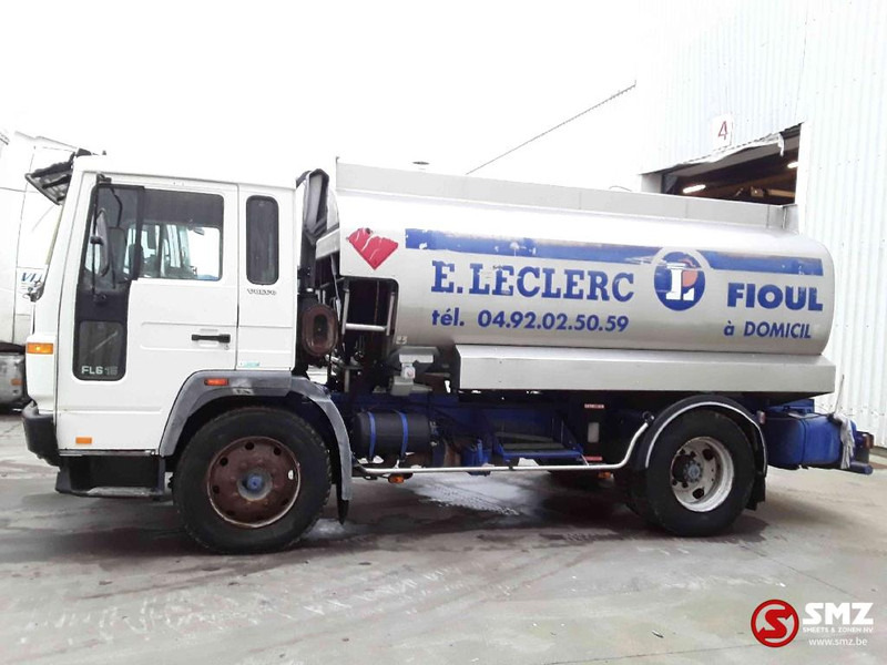 Volvo FL6 9500L - Kamion cisterna: slika Volvo FL6 9500L - Kamion cisterna Volvo FL6 9500L - Kamion cisterna: slika Volvo FL6 9500L - Kamion cisterna