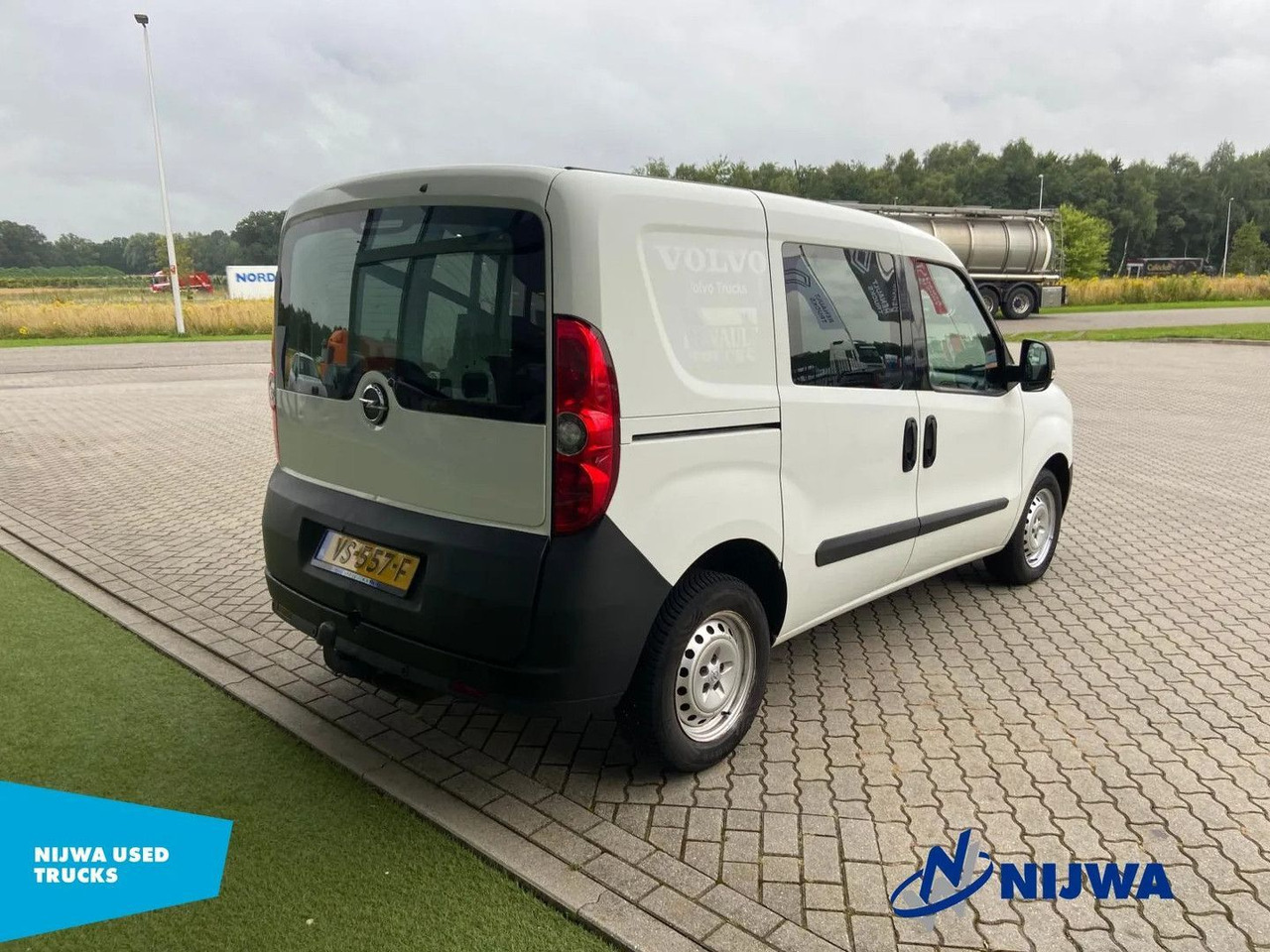 Opel Combo Airco + Trekhaak Kasten - Mali kombi: slika Opel Combo Airco + Trekhaak Kasten - Mali kombi Opel Combo Airco + Trekhaak Kasten - Mali kombi: slika Opel Combo Airco + Trekhaak Kasten - Mali kombi