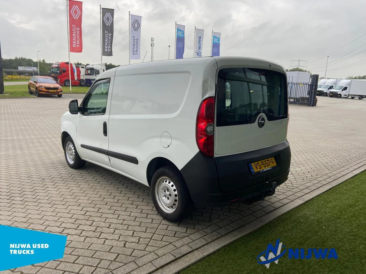 Opel Combo Airco + Trekhaak Kasten - Mali kombi: slika Opel Combo Airco + Trekhaak Kasten - Mali kombi Opel Combo Airco + Trekhaak Kasten - Mali kombi: slika Opel Combo Airco + Trekhaak Kasten - Mali kombi