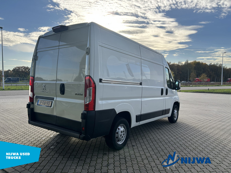 Peugeot Boxer L2H2 Camera + Navigatie - Mali kombi: slika Peugeot Boxer L2H2 Camera + Navigatie - Mali kombi Peugeot Boxer L2H2 Camera + Navigatie - Mali kombi: slika Peugeot Boxer L2H2 Camera + Navigatie - Mali kombi