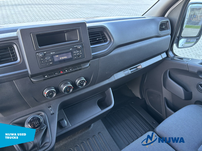 Novi Mali kombi Renault Master 135 L3H2 Parkeersensoren + Cruise control: slika Novi Mali kombi Renault Master 135 L3H2 Parkeersensoren + Cruise control