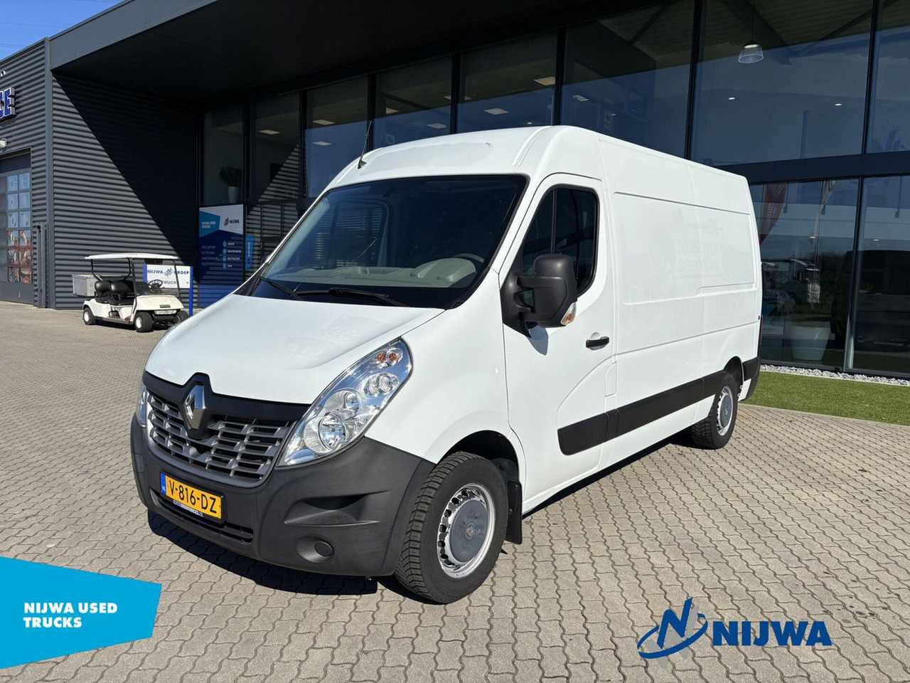 Renault Master T33 130 L2H2 Geïsoleerde bak Kasten - Mali kombi: slika Renault Master T33 130 L2H2 Geïsoleerde bak Kasten - Mali kombi Renault Master T33 130 L2H2 Geïsoleerde bak Kasten - Mali kombi: slika Renault Master T33 130 L2H2 Geïsoleerde bak Kasten - Mali kombi
