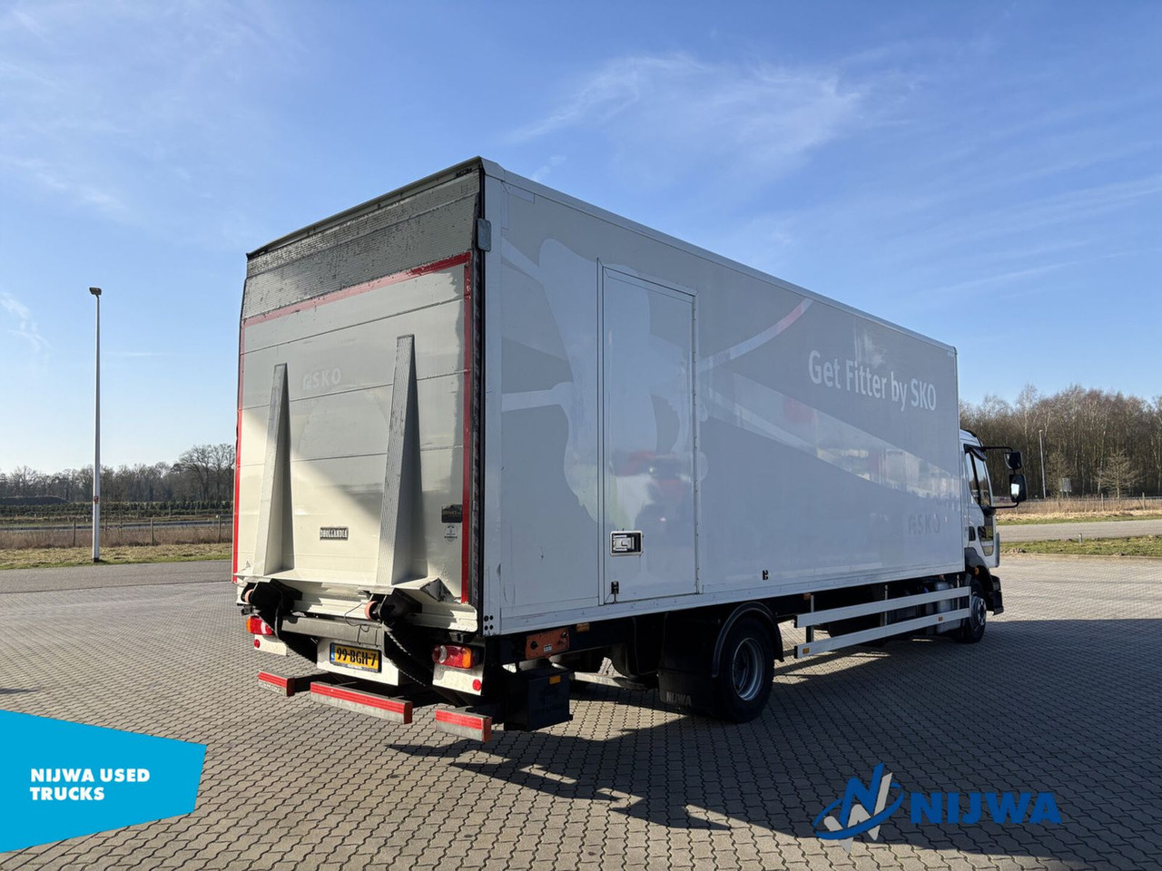 Volvo FL 210 4x2 Laadklep + Zijdeur - Kamion sandučar: slika Volvo FL 210 4x2 Laadklep + Zijdeur - Kamion sandučar Volvo FL 210 4x2 Laadklep + Zijdeur - Kamion sandučar: slika Volvo FL 210 4x2 Laadklep + Zijdeur - Kamion sandučar