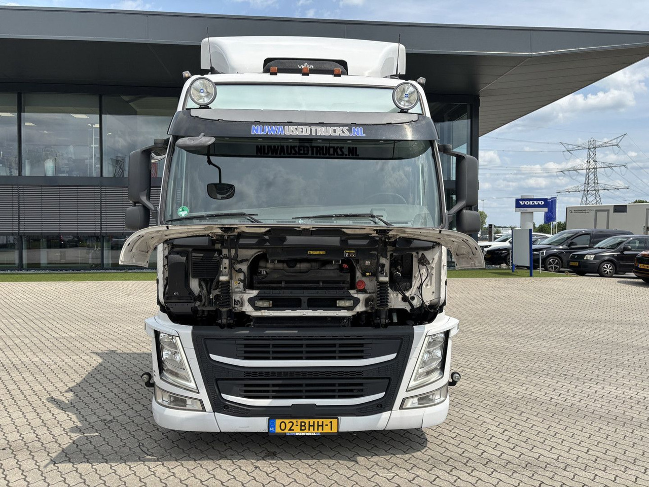 Volvo FM 450 6x2 BDF + Vangmuil - Transporter kontejnera/ Kamion s izmjenjivim sanducima: slika Volvo FM 450 6x2 BDF + Vangmuil - Transporter kontejnera/ Kamion s izmjenjivim sanducima Volvo FM 450 6x2 BDF + Vangmuil - Transporter kontejnera/ Kamion s izmjenjivim sanducima: slika Volvo FM 450 6x2 BDF + Vangmuil - Transporter kontejnera/ Kamion s izmjenjivim sanducima