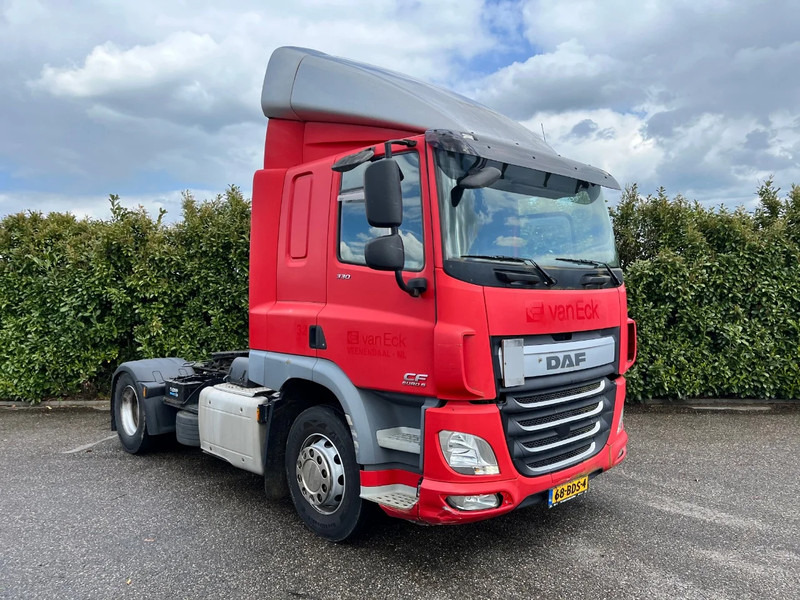 DAF CF 330 FT Euro6 - Tegljač: slika DAF CF 330 FT Euro6 - Tegljač DAF CF 330 FT Euro6 - Tegljač: slika DAF CF 330 FT Euro6 - Tegljač