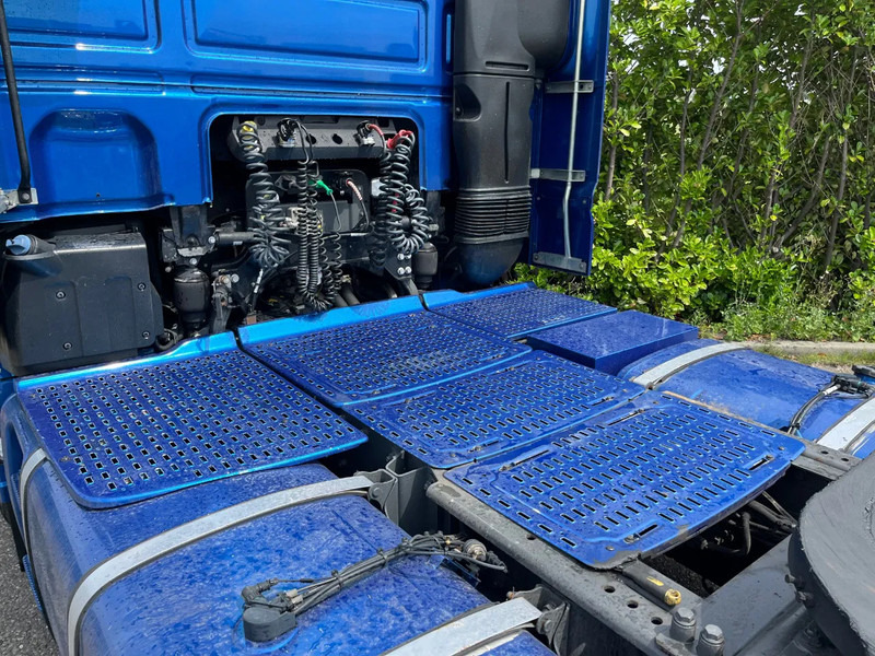 DAF XF 480 FT Euro6 Intarder Manual Showtruck - Tegljač: slika DAF XF 480 FT Euro6 Intarder Manual Showtruck - Tegljač DAF XF 480 FT Euro6 Intarder Manual Showtruck - Tegljač: slika DAF XF 480 FT Euro6 Intarder Manual Showtruck - Tegljač