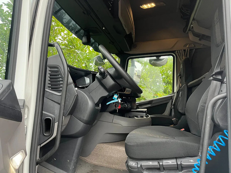 DAF XF 480 FT Euro6 Intarder - Tegljač: slika DAF XF 480 FT Euro6 Intarder - Tegljač DAF XF 480 FT Euro6 Intarder - Tegljač: slika DAF XF 480 FT Euro6 Intarder - Tegljač