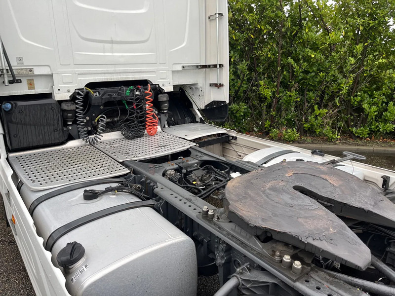 DAF XF 480 FT Euro6 Intarder - Tegljač: slika DAF XF 480 FT Euro6 Intarder - Tegljač DAF XF 480 FT Euro6 Intarder - Tegljač: slika DAF XF 480 FT Euro6 Intarder - Tegljač