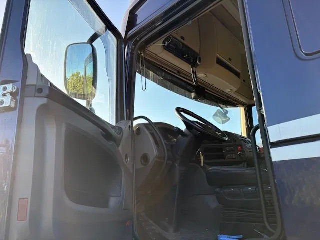 DAF XF 480 FT Euro6 - Tegljač: slika DAF XF 480 FT Euro6 - Tegljač DAF XF 480 FT Euro6 - Tegljač: slika DAF XF 480 FT Euro6 - Tegljač