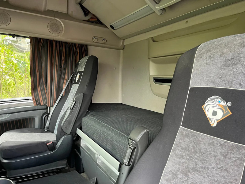 Tegljač DAF XF 480 FT SSC Euro6 ADR: slika Tegljač DAF XF 480 FT SSC Euro6 ADR Tegljač DAF XF 480 FT SSC Euro6 ADR: slika Tegljač DAF XF 480 FT SSC Euro6 ADR