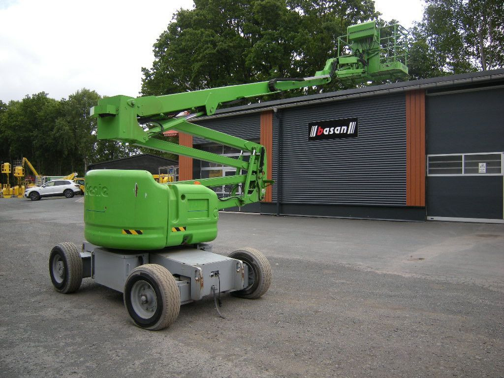 Genie Arbeitsbühne Genie Z 45/25 J, 15,8 m - Podizna platforma montirana na kamion: slika Genie Arbeitsbühne Genie Z 45/25 J, 15,8 m - Podizna platforma montirana na kamion Genie Arbeitsbühne Genie Z 45/25 J, 15,8 m - Podizna platforma montirana na kamion: slika Genie Arbeitsbühne Genie Z 45/25 J, 15,8 m - Podizna platforma montirana na kamion