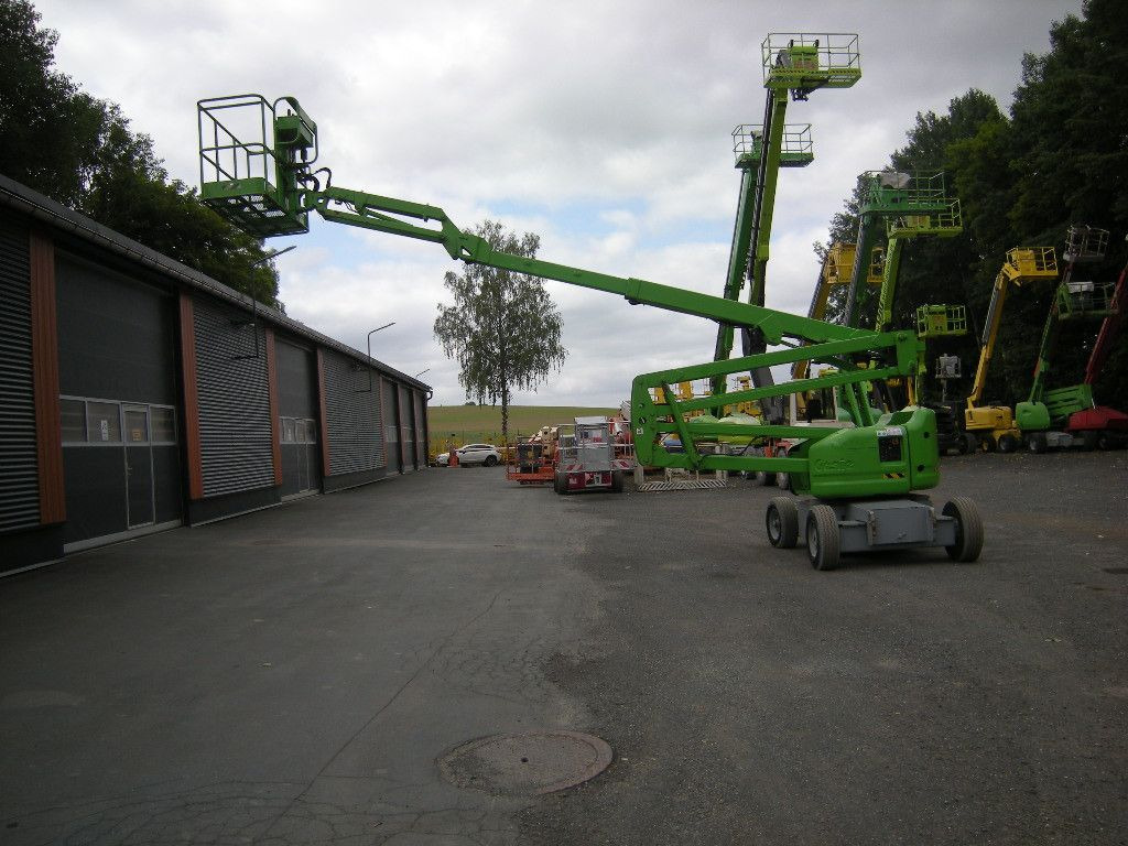 Genie Arbeitsbühne Genie Z 45/25 J, 15,8 m - Podizna platforma montirana na kamion: slika Genie Arbeitsbühne Genie Z 45/25 J, 15,8 m - Podizna platforma montirana na kamion Genie Arbeitsbühne Genie Z 45/25 J, 15,8 m - Podizna platforma montirana na kamion: slika Genie Arbeitsbühne Genie Z 45/25 J, 15,8 m - Podizna platforma montirana na kamion