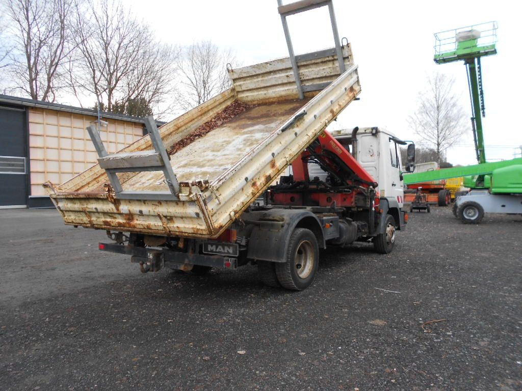 MAN MAN LE8.150 mit Palfinger PKG7001 MAN LE8.150 mit Palfinger PKG7001 - Kiper, Kamion s kranom: slika MAN MAN LE8.150 mit Palfinger PKG7001 MAN LE8.150 mit Palfinger PKG7001 - Kiper, Kamion s kranom MAN MAN LE8.150 mit Palfinger PKG7001 MAN LE8.150 mit Palfinger PKG7001 - Kiper, Kamion s kranom: slika MAN MAN LE8.150 mit Palfinger PKG7001 MAN LE8.150 mit Palfinger PKG7001 - Kiper, Kamion s kranom