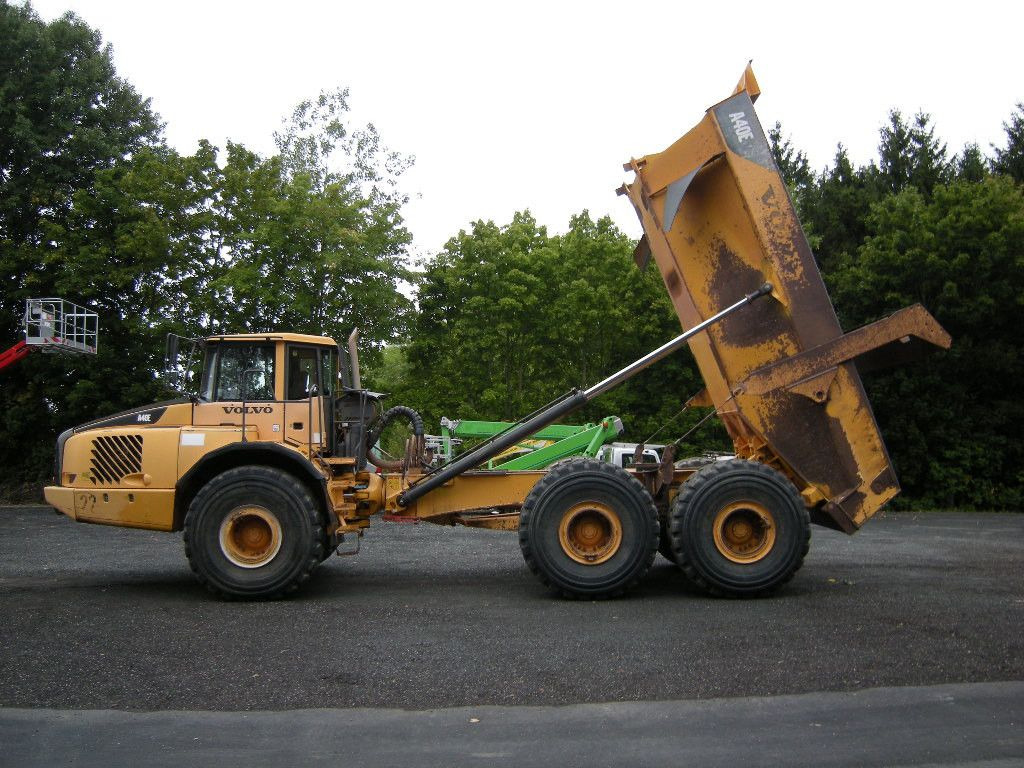 Volvo A 40 E, Dumper - Zglobni istovarivač: slika Volvo A 40 E, Dumper - Zglobni istovarivač Volvo A 40 E, Dumper - Zglobni istovarivač: slika Volvo A 40 E, Dumper - Zglobni istovarivač
