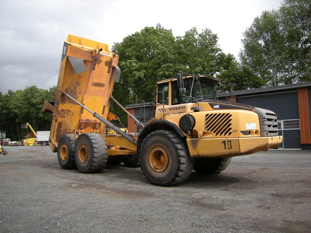 Volvo A 40 E, Dumper - Zglobni istovarivač: slika Volvo A 40 E, Dumper - Zglobni istovarivač Volvo A 40 E, Dumper - Zglobni istovarivač: slika Volvo A 40 E, Dumper - Zglobni istovarivač