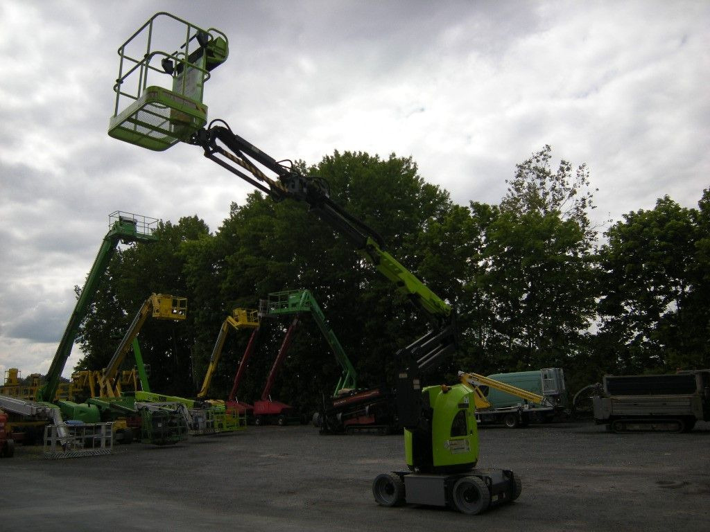 Zoomlion ZA10RJE , AH 12m - Podizna platforma montirana na kamion: slika Zoomlion ZA10RJE , AH 12m - Podizna platforma montirana na kamion Zoomlion ZA10RJE , AH 12m - Podizna platforma montirana na kamion: slika Zoomlion ZA10RJE , AH 12m - Podizna platforma montirana na kamion