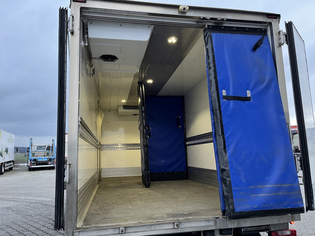 Iveco 70C18 Daily Kühlkoffer mit Ladebordwand Konvekta - Dostavno vozilo: slika Iveco 70C18 Daily Kühlkoffer mit Ladebordwand Konvekta - Dostavno vozilo Iveco 70C18 Daily Kühlkoffer mit Ladebordwand Konvekta - Dostavno vozilo: slika Iveco 70C18 Daily Kühlkoffer mit Ladebordwand Konvekta - Dostavno vozilo