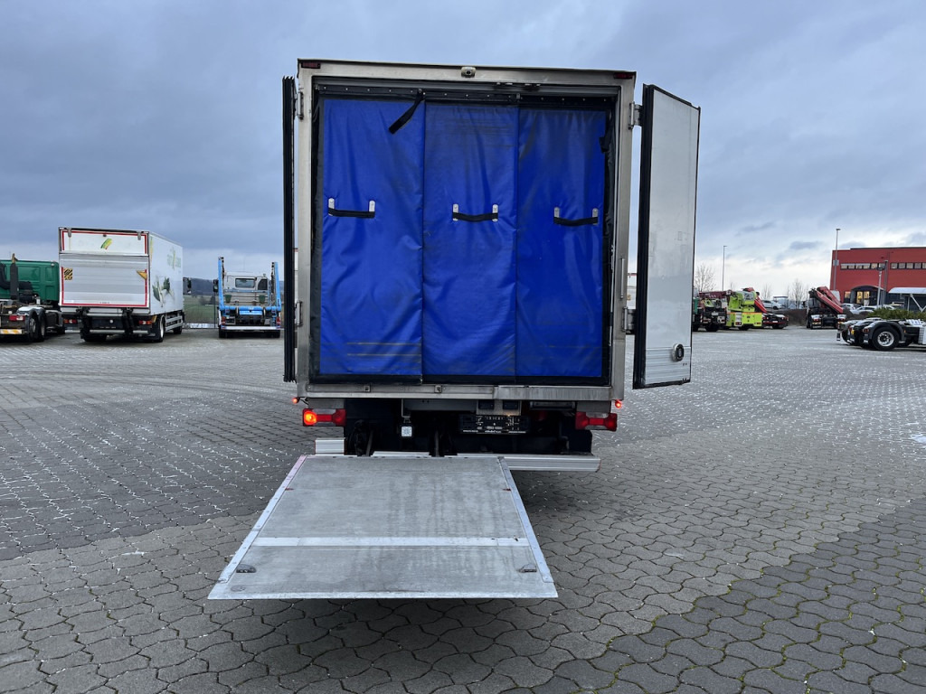 Iveco 70C18 Daily Kühlkoffer mit Ladebordwand Konvekta - Dostavno vozilo: slika Iveco 70C18 Daily Kühlkoffer mit Ladebordwand Konvekta - Dostavno vozilo Iveco 70C18 Daily Kühlkoffer mit Ladebordwand Konvekta - Dostavno vozilo: slika Iveco 70C18 Daily Kühlkoffer mit Ladebordwand Konvekta - Dostavno vozilo