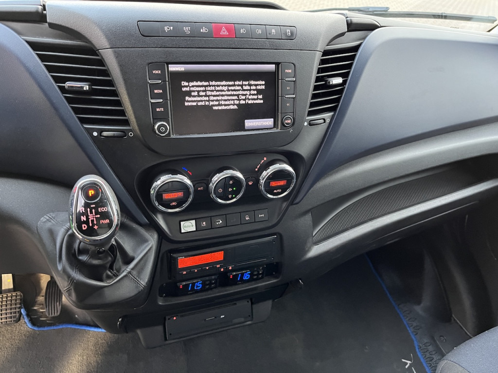 Iveco 70C18 Daily Kühlkoffer mit Ladebordwand Konvekta - Dostavno vozilo: slika Iveco 70C18 Daily Kühlkoffer mit Ladebordwand Konvekta - Dostavno vozilo Iveco 70C18 Daily Kühlkoffer mit Ladebordwand Konvekta - Dostavno vozilo: slika Iveco 70C18 Daily Kühlkoffer mit Ladebordwand Konvekta - Dostavno vozilo