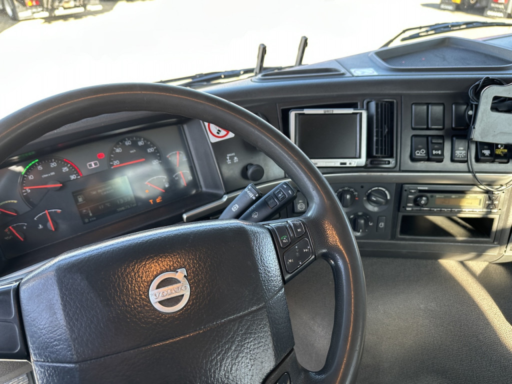 Volvo FM 440 6x2 Fassi 155 Liftachse - Kamion: slika Volvo FM 440 6x2 Fassi 155 Liftachse - Kamion Volvo FM 440 6x2 Fassi 155 Liftachse - Kamion: slika Volvo FM 440 6x2 Fassi 155 Liftachse - Kamion