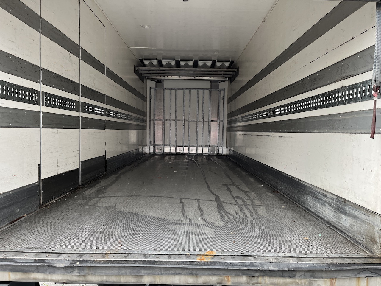 Mercedes-Benz 1842 4x2 LBW Kühlung Flüssigstickstoff GAS - Kamion hladnjača: slika Mercedes-Benz 1842 4x2 LBW Kühlung Flüssigstickstoff GAS - Kamion hladnjača Mercedes-Benz 1842 4x2 LBW Kühlung Flüssigstickstoff GAS - Kamion hladnjača: slika Mercedes-Benz 1842 4x2 LBW Kühlung Flüssigstickstoff GAS - Kamion hladnjača