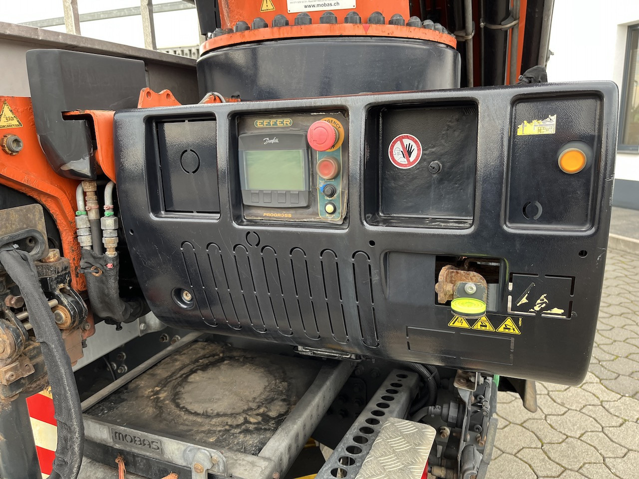 Mercedes-Benz Actros 2545 6x2  Atlas 265-A6   Lenk- Liftachse - Kamion s otvorenim sandukom, Kamion s kranom: slika Mercedes-Benz Actros 2545 6x2  Atlas 265-A6   Lenk- Liftachse - Kamion s otvorenim sandukom, Kamion s kranom Mercedes-Benz Actros 2545 6x2  Atlas 265-A6   Lenk- Liftachse - Kamion s otvorenim sandukom, Kamion s kranom: slika Mercedes-Benz Actros 2545 6x2  Atlas 265-A6   Lenk- Liftachse - Kamion s otvorenim sandukom, Kamion s kranom